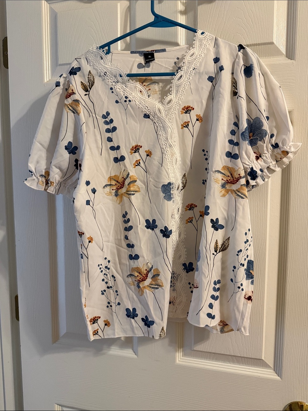 Lace-Trim Floral Puff Sleeve Blouse - White with Blue & Yellow Print